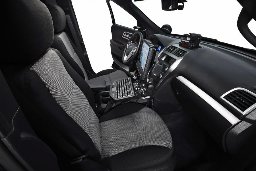  Ford Police Interceptor Utility Vehicle 2010 года  (фото 7 из 39)